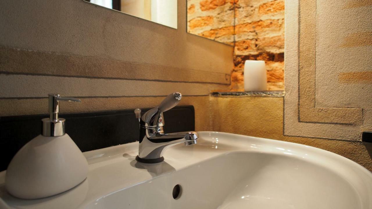 Lovingenoa - Antico Convento Appartement Buitenkant foto